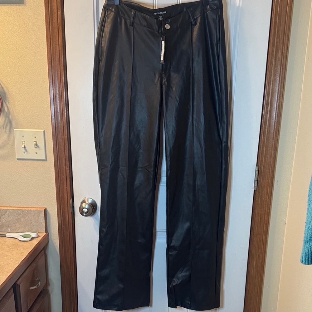 PrettyLittleThing Women's Black Faux Leather Pants